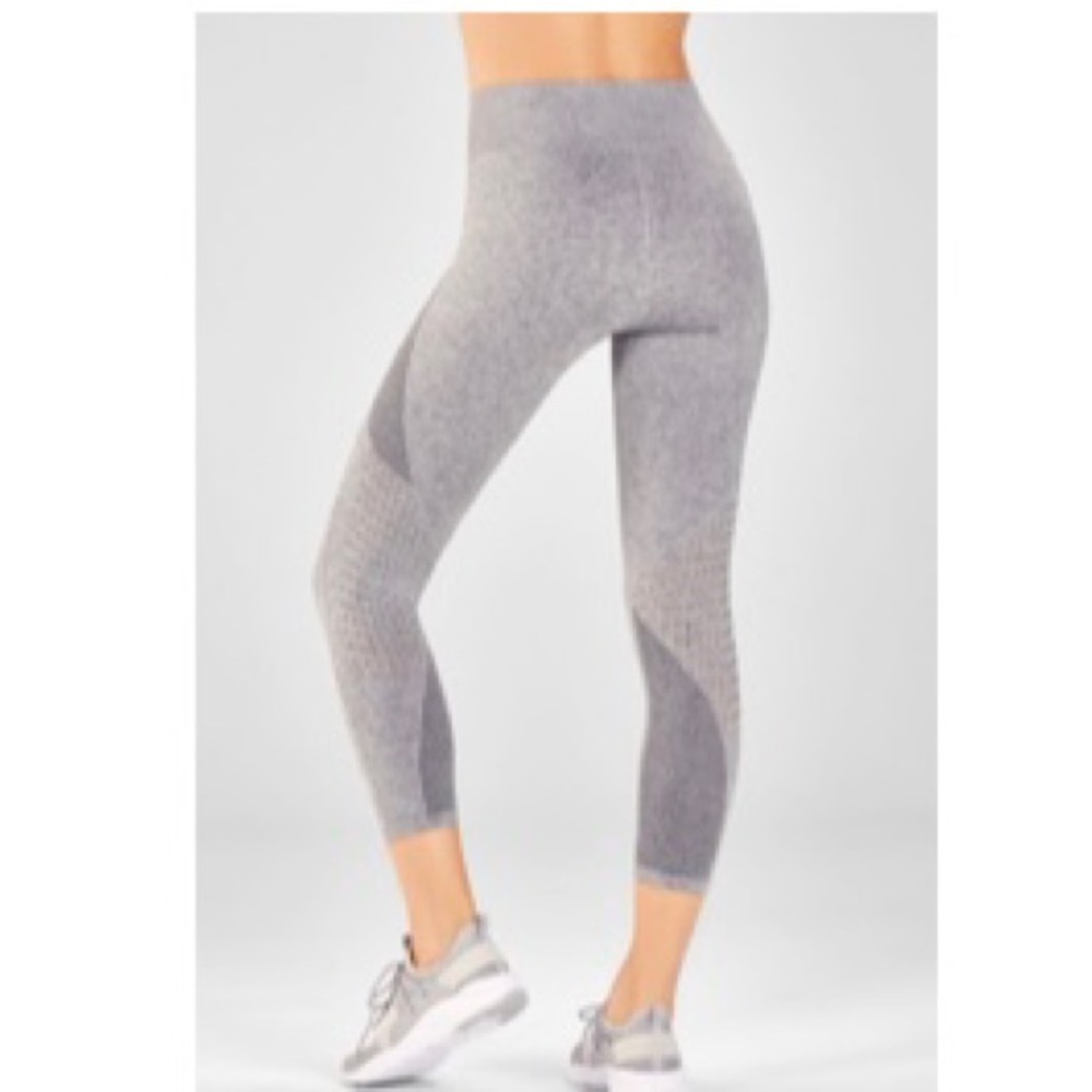 Fabletics Cropped Legging